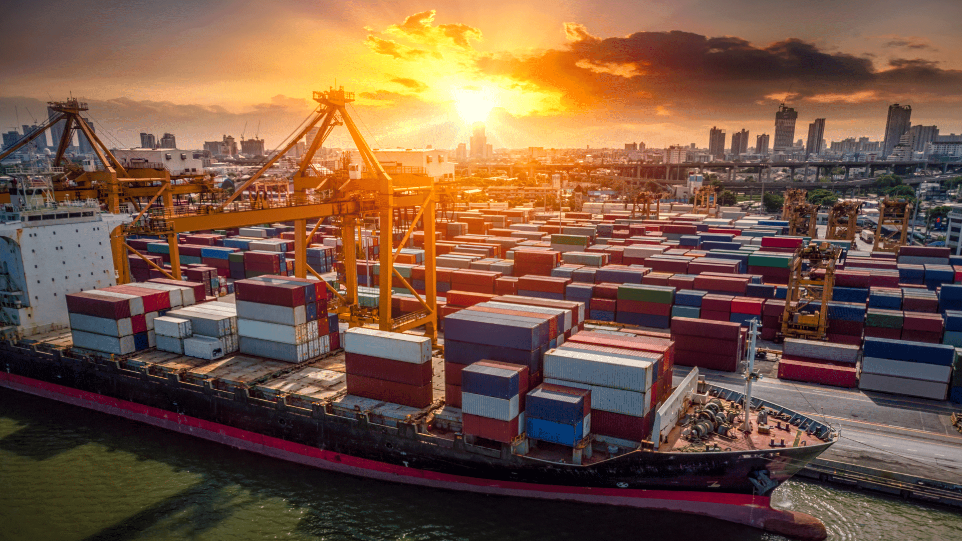 Containerhavn for fragt fra Kina